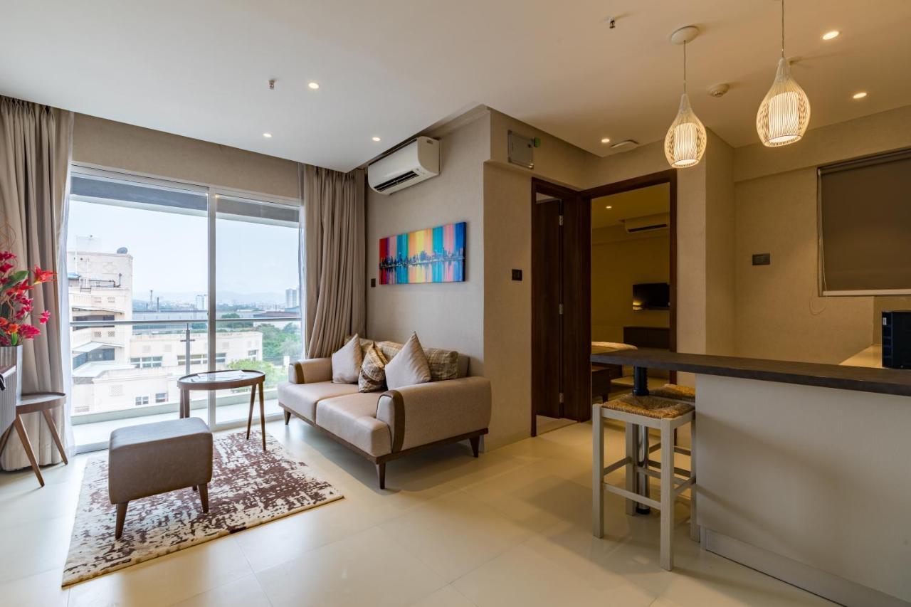Ar Jewels Royale - Koregaon Park Nx 4*